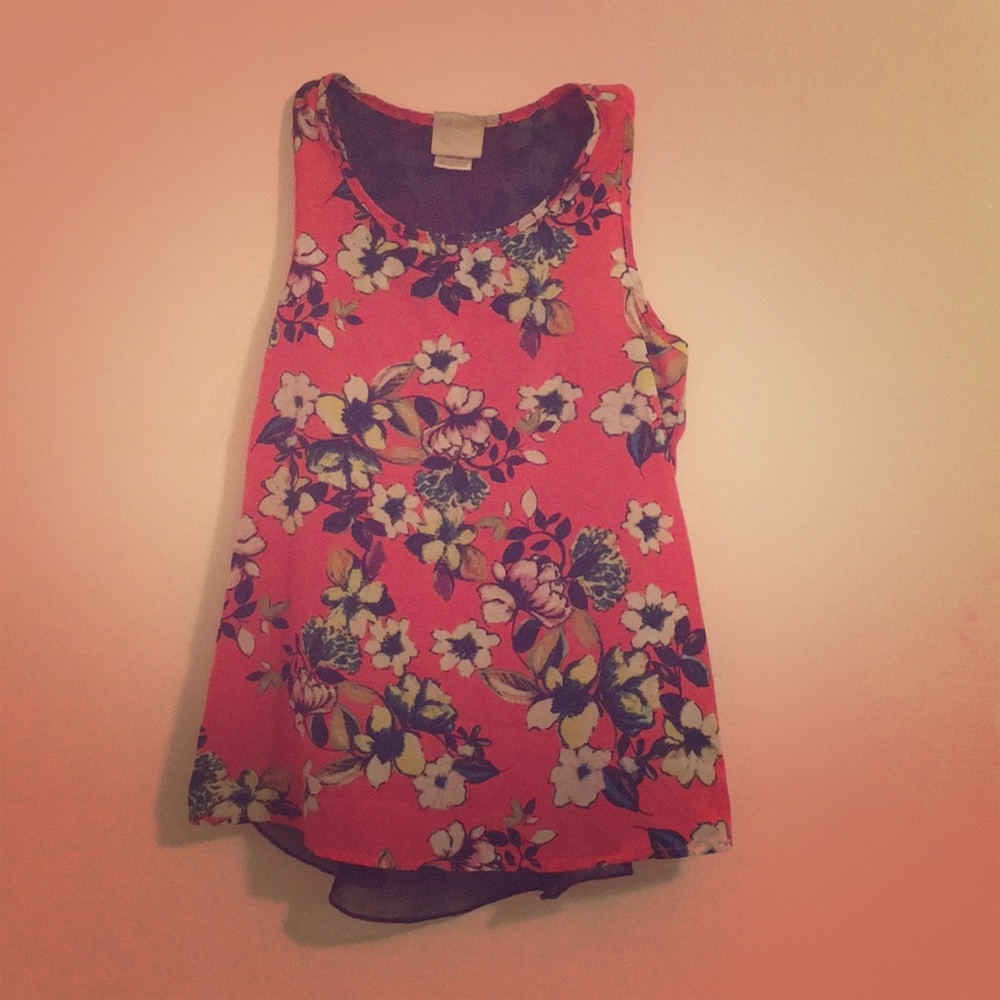 Floral kids-size tank top
